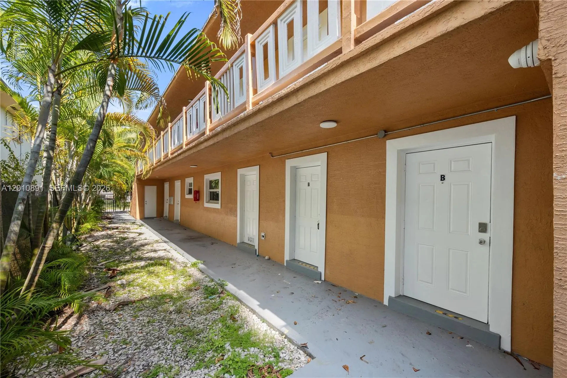 608 SW 16th Avenue Fort Lauderdale FL 33312