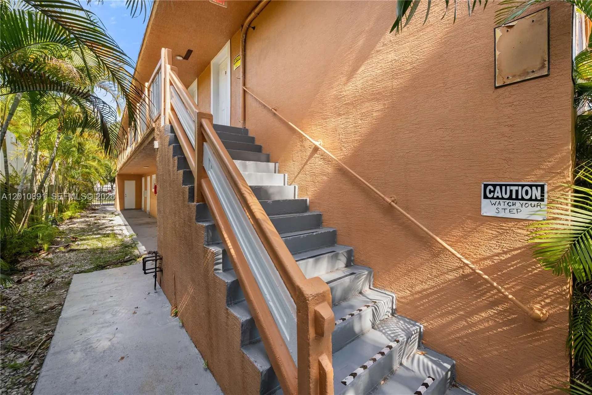 608 SW 16th Avenue Fort Lauderdale FL 33312