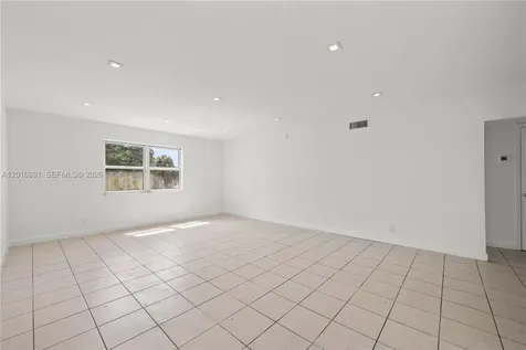 608 SW 16th Avenue Fort Lauderdale FL 33312