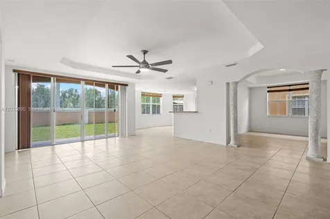 2720 SW 156th Place Miami FL 33185