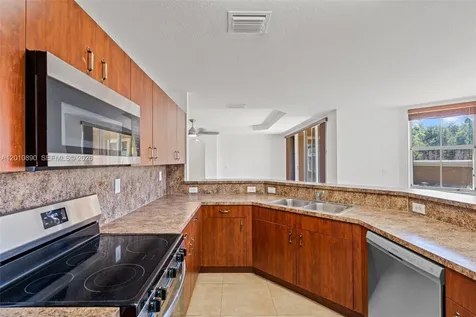 2720 SW 156th Place Miami FL 33185