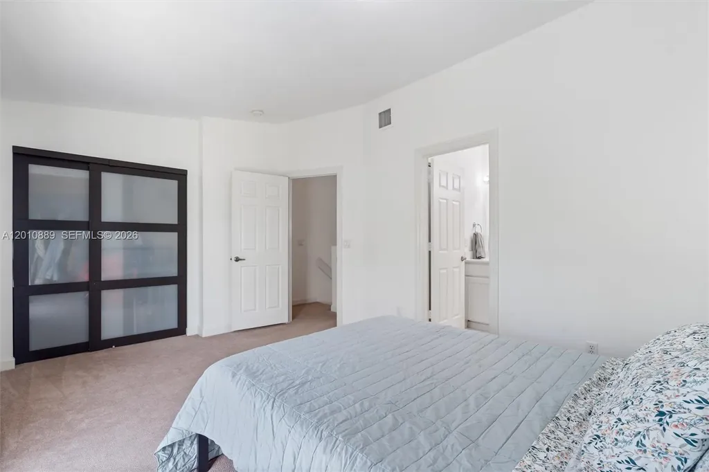 835 NE 19th Avenue Fort Lauderdale FL 33304