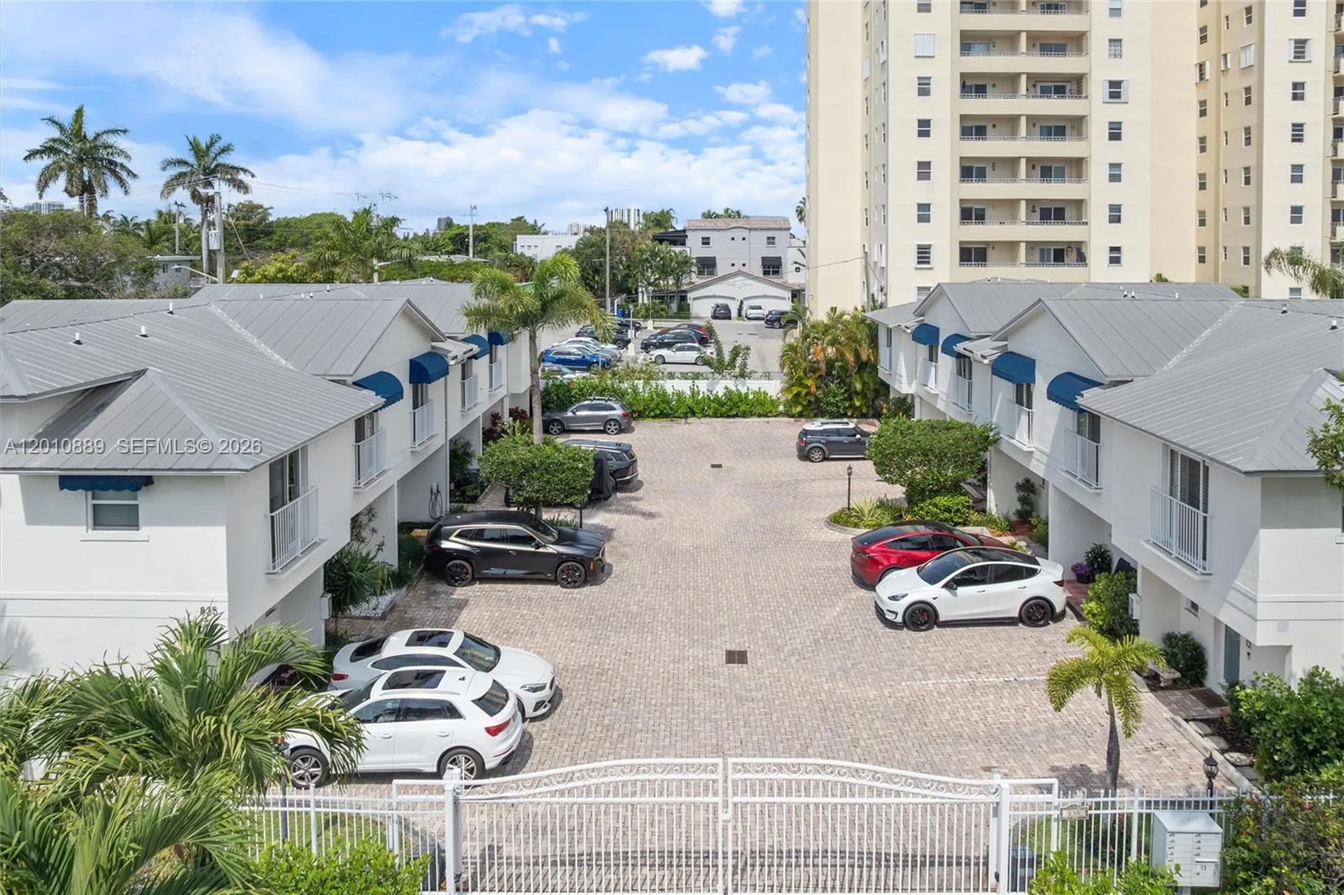 835 NE 19th Avenue Fort Lauderdale FL 33304