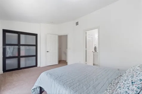 835 NE 19th Avenue Fort Lauderdale FL 33304