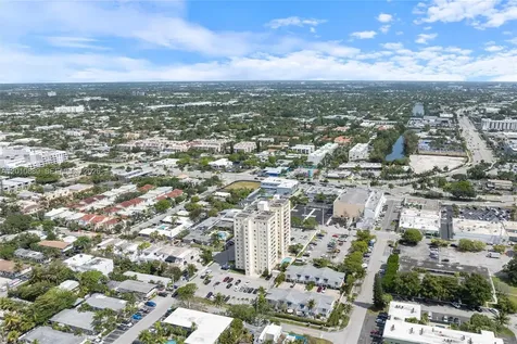 835 NE 19th Avenue Fort Lauderdale FL 33304