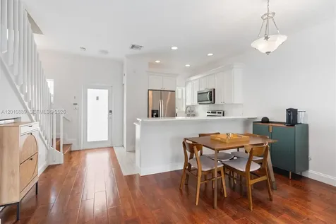835 NE 19th Avenue Fort Lauderdale FL 33304