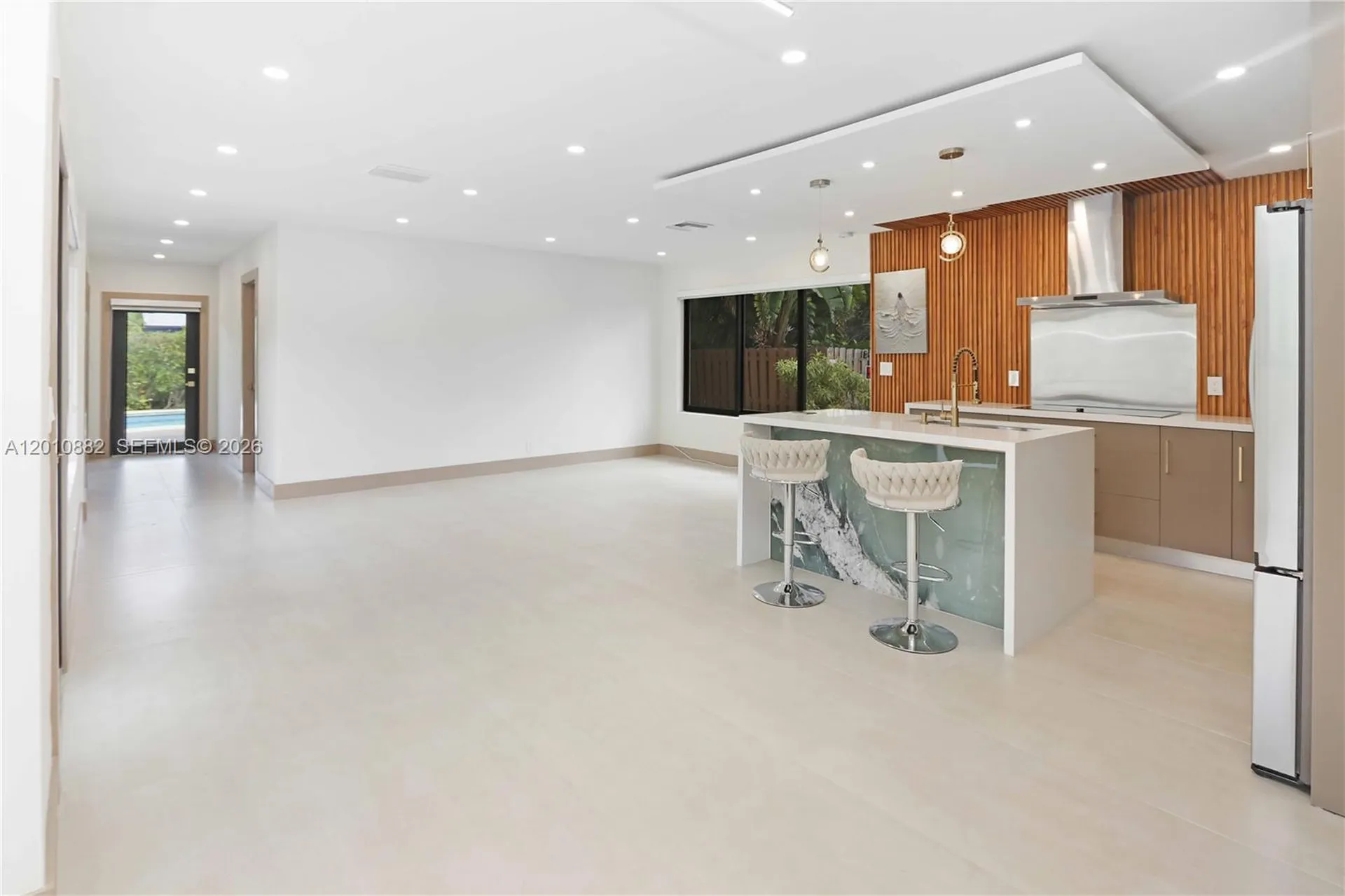 1620 Mckinley Street Hollywood FL 33020