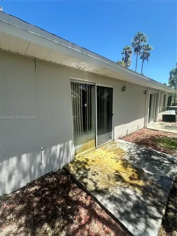 472 SE 22nd Drive Homestead FL 33033