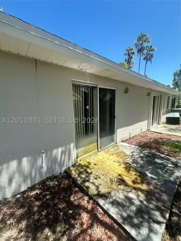472 SE 22nd Drive Homestead FL 33033