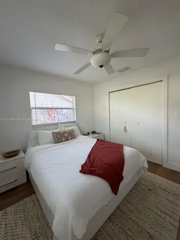8202 NW 91st Terrace Tamarac FL 33321