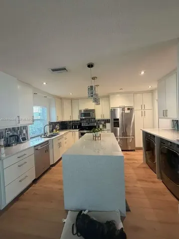 8202 NW 91st Terrace Tamarac FL 33321