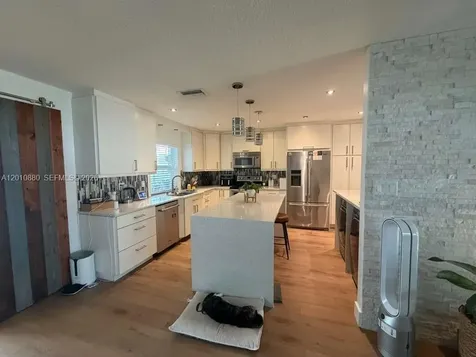8202 NW 91st Terrace Tamarac FL 33321