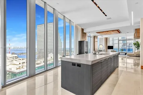 200 Biscayne Boulevard Way Miami FL 33131