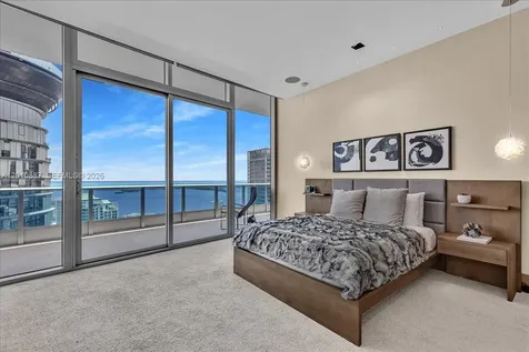 200 Biscayne Boulevard Way Miami FL 33131