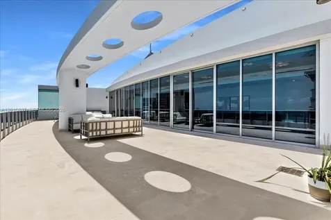 200 Biscayne Boulevard Way Miami FL 33131