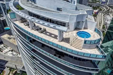 200 Biscayne Boulevard Way Miami FL 33131