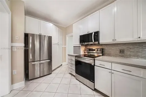4501 Prairie Avenue Miami Beach FL 33140