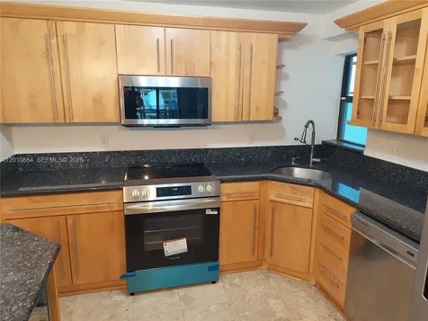 255 S Poinciana Drive Sunny Isles Beach FL 33160