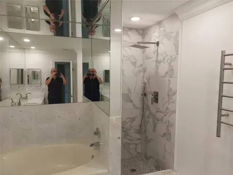 255 S Poinciana Drive Sunny Isles Beach FL 33160