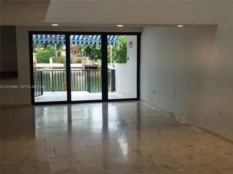 255 S Poinciana Drive Sunny Isles Beach FL 33160