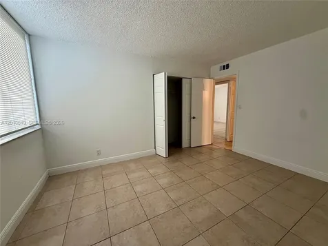 9143 SW 77th Avenue Miami FL 33156
