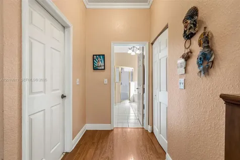 3090 SE 7th Place Homestead FL 33033