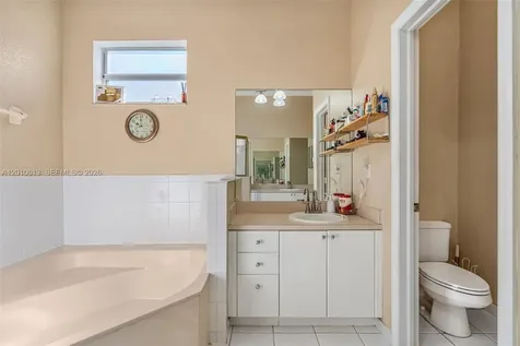 3090 SE 7th Place Homestead FL 33033