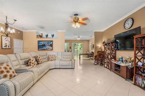 3090 SE 7th Place Homestead FL 33033