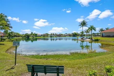 3090 SE 7th Place Homestead FL 33033