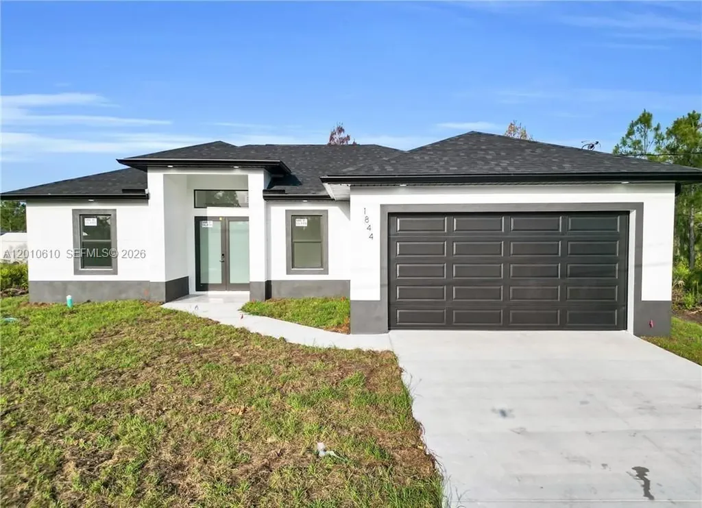 346 Ranchito Avenue Lehigh Acres FL 33974