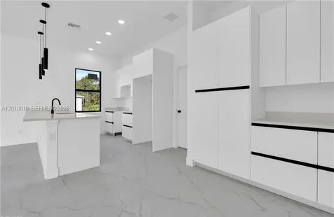 346 Ranchito Avenue Lehigh Acres FL 33974