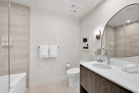 1611 SW 2nd Avenue Miami FL 33129
