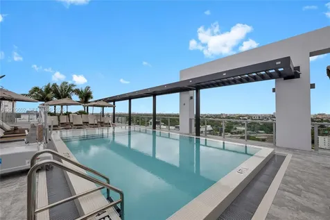 1611 SW 2nd Avenue Miami FL 33129
