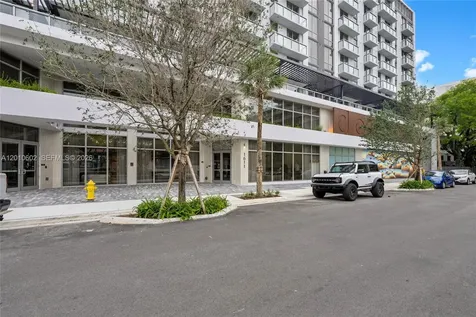 1611 SW 2nd Avenue Miami FL 33129