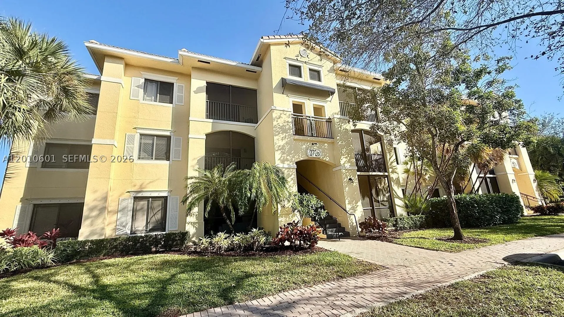 2726 Anzio Court Palm Beach Gardens FL 33410