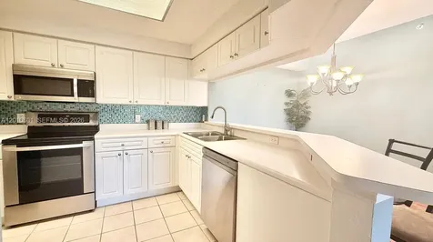 2726 Anzio Court Palm Beach Gardens FL 33410