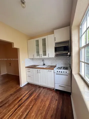 1309 Euclid Avenue Miami Beach FL 33139