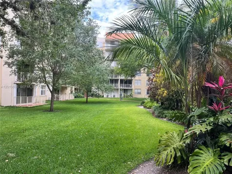 13120 SW 92nd Avenue Miami FL 33176