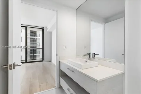 55 SW 9 Street Miami FL 33130