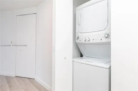 55 SW 9 Street Miami FL 33130