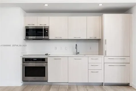 55 SW 9 Street Miami FL 33130