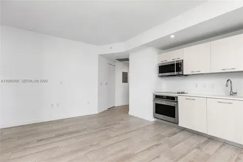 55 SW 9 Street Miami FL 33130