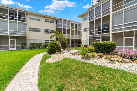 2600 Diana Drive Hallandale Beach FL 33009