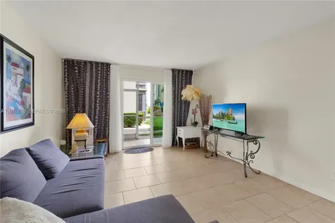 2600 Diana Drive Hallandale Beach FL 33009
