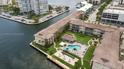 2600 Diana Drive Hallandale Beach FL 33009