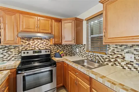 2600 Diana Drive Hallandale Beach FL 33009