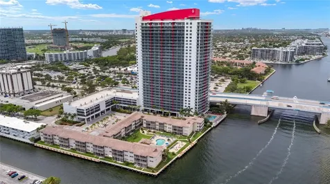 2600 Diana Drive Hallandale Beach FL 33009