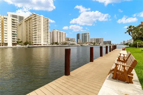 2600 Diana Drive Hallandale Beach FL 33009