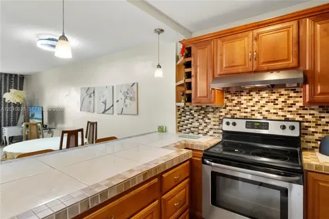 2600 Diana Drive Hallandale Beach FL 33009