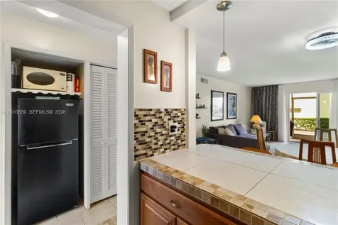 2600 Diana Drive Hallandale Beach FL 33009